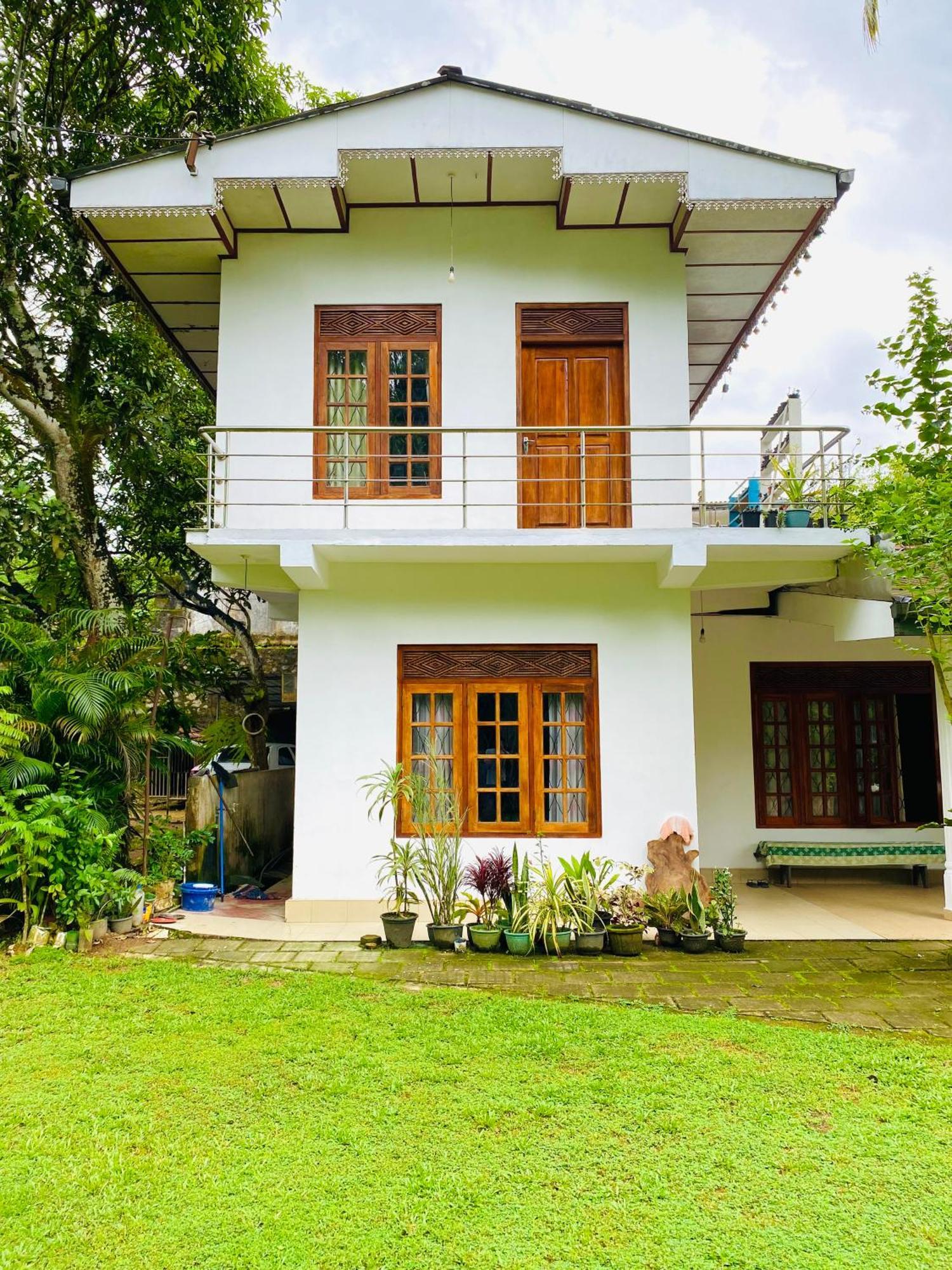 Summer Ridge - Homestay Ratnapura Luaran gambar